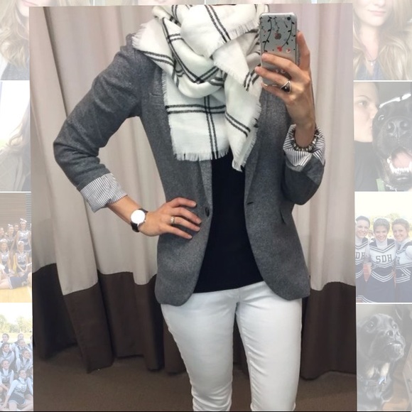 Express Jackets & Blazers - Express Gray Pinstripe Comfy Blazer